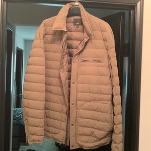 Vince jacket olive green perfect condition worn once. No flaws